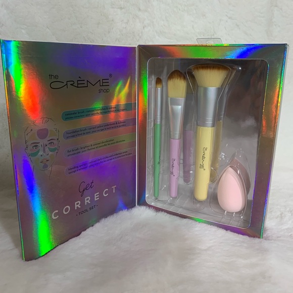 the CREME shop Other - CREME Shop Makeup Brushes